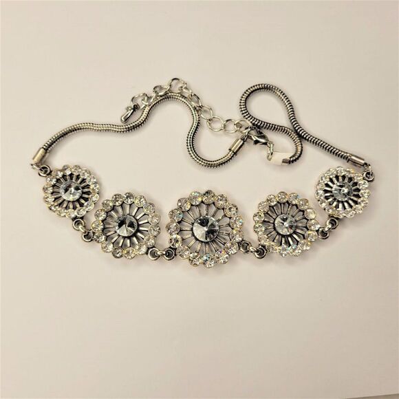 Silver FloralCrystal Choker,  Bib Necklace with Crystals - Picture 8 of 12